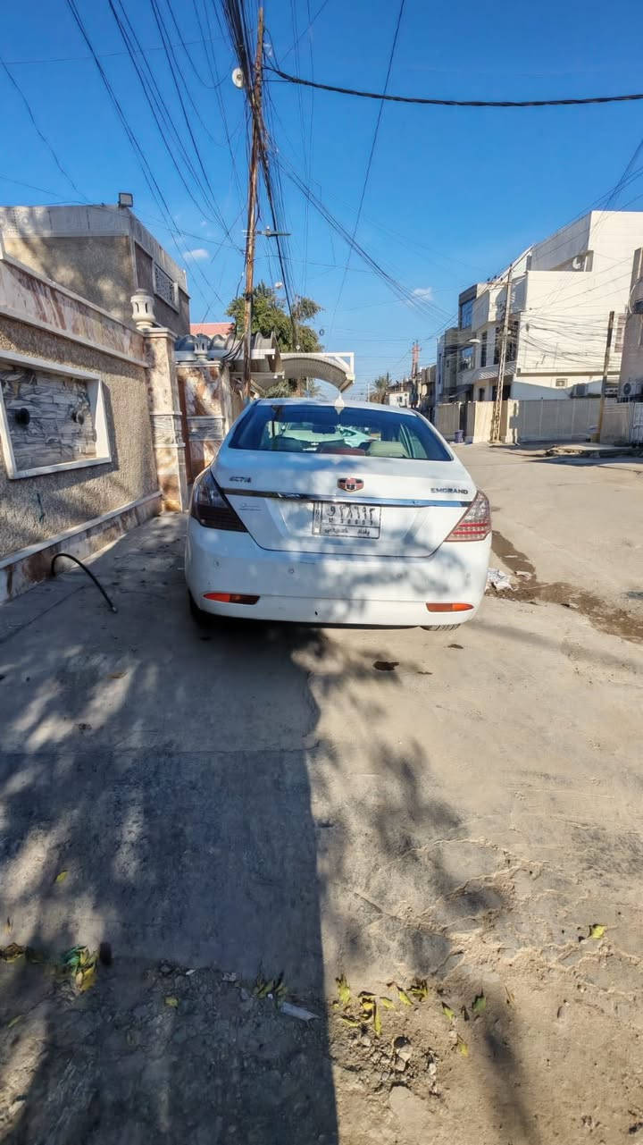 ام كراند 2013
كير ومحرك  كورلا
مواصفات 
فتحة 
شاشه
كامرا خلفيه 
السياره رقم بغداد 
السعر 57$ وبيهة مجال 
استفسار  الرقم ***********
