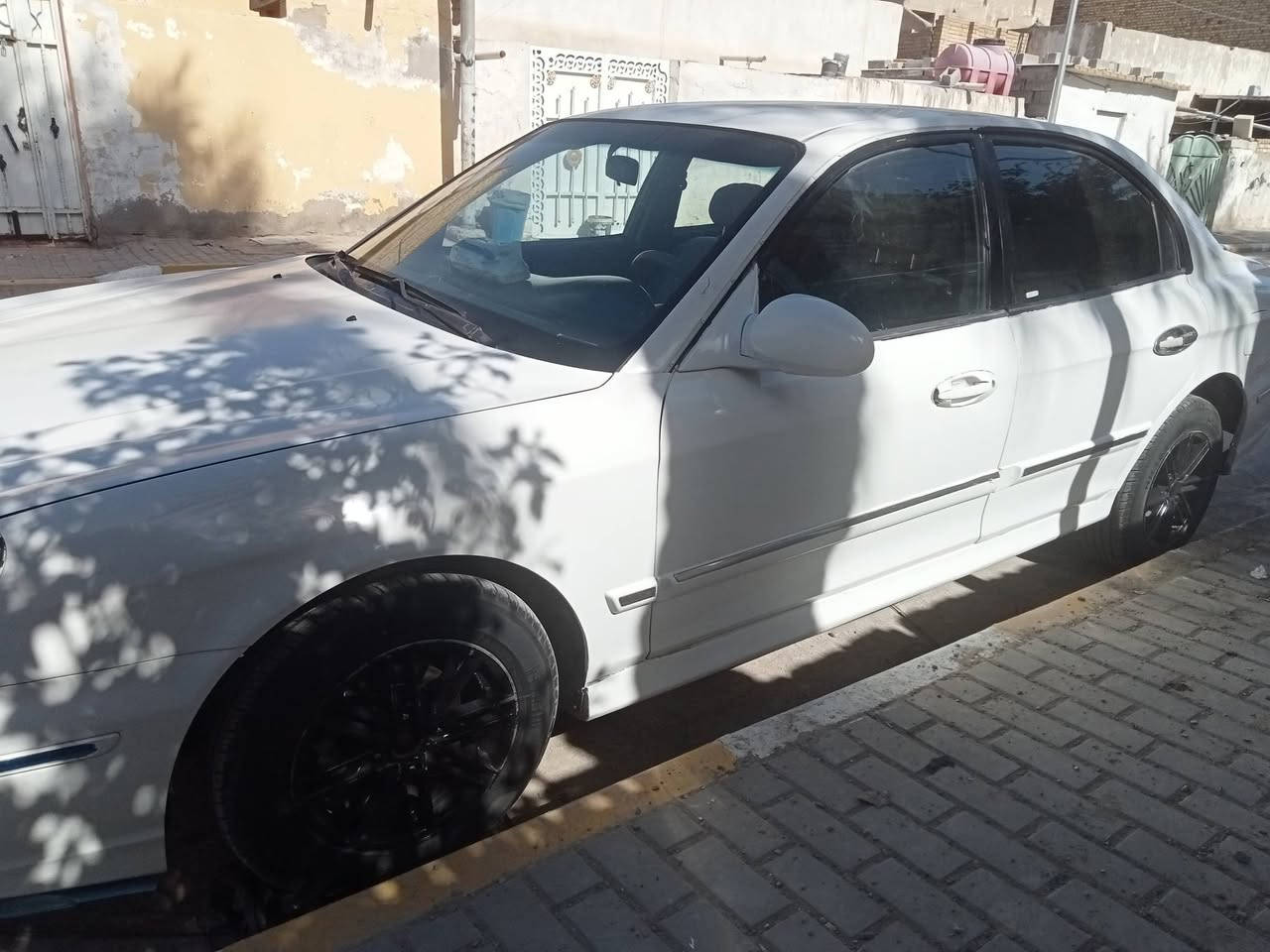 سلام عليكم
سوناتا وفود موديل 2001 
خليجي مكينه 4 سلندر 
دوشمه جديد 
تخم تاير جديد
السعر 58 وبيه مجال 
أي استفسار ***********
