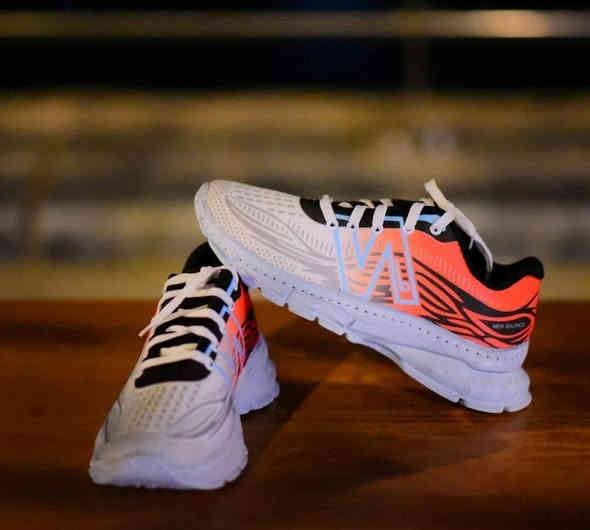 🔥 وصلت أحدث تشكيلة أحذية شبابي – صناعة إيرانية راقية! 🔥
إذا تدور على ربح سريع وشغل نضيف… هذا الإعلان إلك 😉

👟 المتوفر:

القياسات: من 41 إلى 44

نوعين: مخيط و مكبوس

الشليف يحتوي 40 زوج

كل 10 قطع موديل غير… يعني تستلم تشكيلة كاملة جاهزة للبيع وتطير بسرعة!

💰 سعر الشليف:
145 ألف فقط – شامل التوصيل
يعني القطعة تطلع بـ 3 ونص بس!
(سعر ثابت وما بيه مجال مفاصلة 🙏)

🎁 ويجي ويا الحذاء القيطان مفصول… انت تشده وتجهزه للعرض بكل أناقة.

✨ إذا تشتغل بكميات قليلة… هذا أنسب خيار إلك حتى تبيع بسرعة وتسترزق.

📩 للحجز والتوصيل:
***********
رسل رقمك وعنوانك وخلي الباقي علينا!
