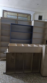 للبيع برادات عدد ٣ نضيفات حيل  ورفوف NDF شرط جديدات مستخدم قليل للاستف...