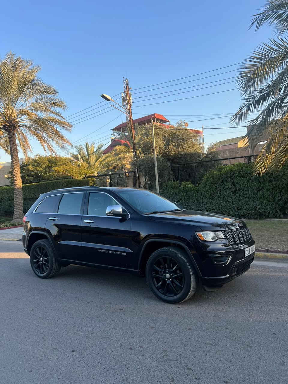 جيب 2019 امريكي 
لأريدو 
حادث جاملغ وبنيد 
صور حادث وسونار وبه صور 
فول عدا فتحه 
جنطه كهرباء 
كشنات جلد 
كشنات تدفئه 
فور ويل
شاشه كبيره 
ماشيه 60
سياره جديده ونضيفه 
رقم سليمانيه 
السعر  207 $ وبي مجال 
مكان السياره بغداد حي الجامعه
☎️ ***********
