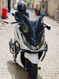 شباب دراجه للبيع  ياباني KF اصلي ماشيه ١٦الف يعني زيرو مكفولة كفالة عا...