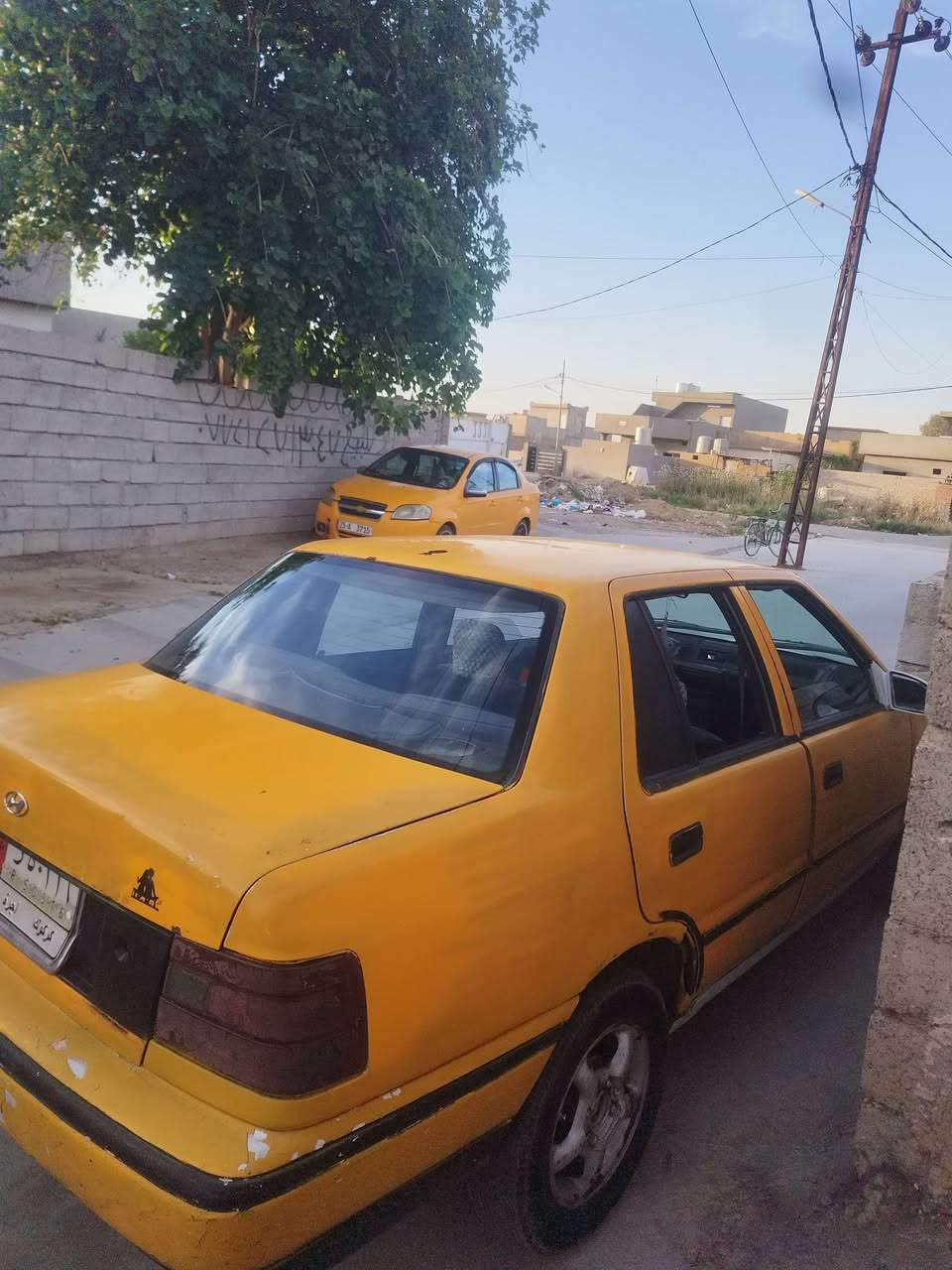 سلام عليكم هاذ هوندا لبيع ١٩٩٣ مكان كركوك  سعر ٩ بي مجال ‏‪0770 795 7809‬‏هاذ رقمي
