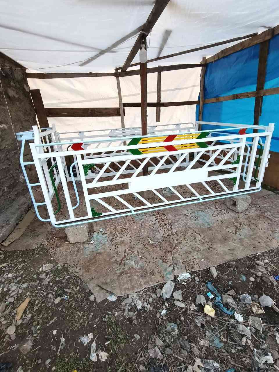 جەمجەی کیای ٢٧٠٠ لە بۆ سێ هەزاریش دەبی لۆک سفر نەبەستراو هیشتا کونیش نەکراوە سفرە *********** شوێن هەولیر
