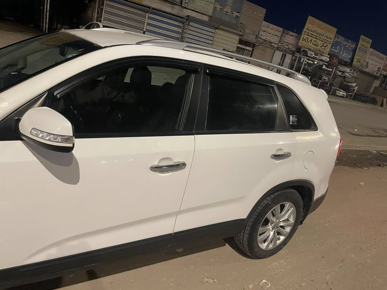 سورنتو كاز سياره جديدة لون ابيض 
 ✔️فول مواصفات عدا الفتحه
مري شفط +🟫اشاير مري +🔶بصمه+ 🔹حساسات +👁️‍🗨️كامرا+ 💱حداديه جديده 
+🧩تخم تايرات+🔴➿هيترات كشنات+🔻داخل جلد+🔷نظام اقتصادي ECO+🟤زراگات لايت+🔲شاشه
حصت كاز في كل المحافظات 
🚦#السعر57$قفلها
بابل الحله


**إذا كنت صاحب هذا الإعلان وتريد حذفه لأي سبب، رجاءا أرسل رسالة إلى الدعم الفني**