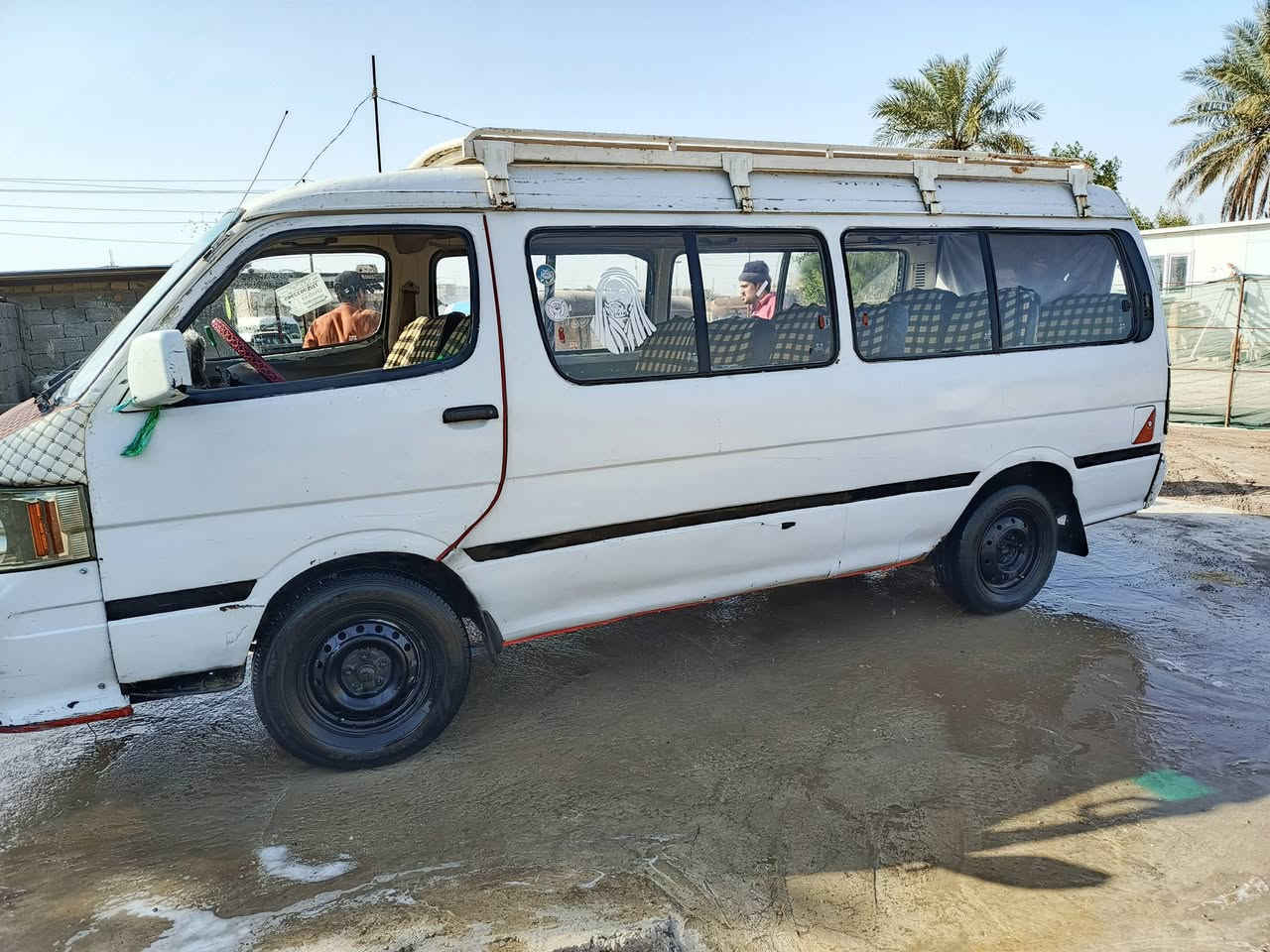 اسلام عليكم فتون البيع  مكينه وكير وجني سعر تلاثين وبيهه رقم عاج مكان واسط ***********
