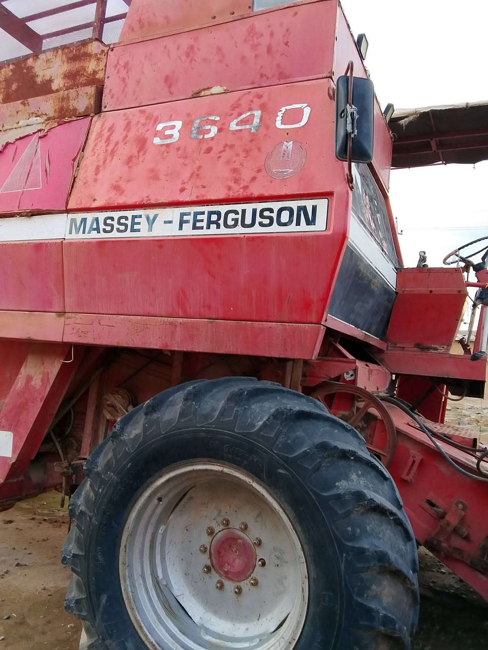 حاصده فوركسن موديل 90 راعيها الشرعي  نينوى بعشيقه رقم التلفوان *********** غير متواجد على فيس
