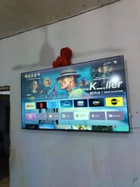 تلفزيون ٦٥بوصة • قليل الاستخدام