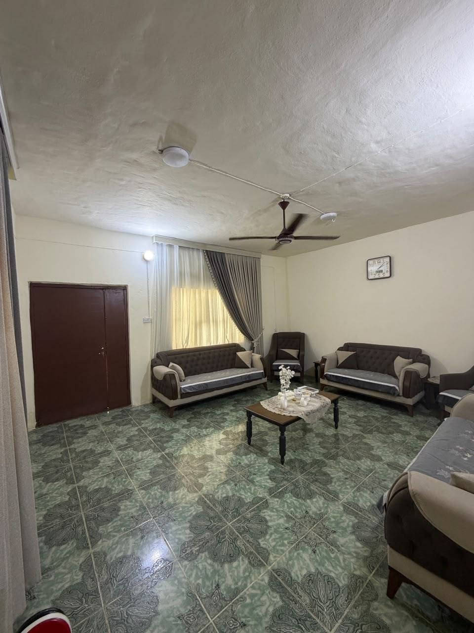🏡🔥 فرصة مميزة لامتلاك بيت في بعقوبة – شفته 🔥🏡

بيت للبيع قرب فرن صمون حقي بموقع مميز وجميع الخدمات متوفرة.

📍 المواصفات:
✅ المساحة: 200 م²
✅ الواجهة: 7.1 م
✅ النزال: 22.2 م
✅ ماء 💧
✅ كهرباء ⚡
✅ تبليط 🛣️
✅ مجاري
✅ جميع الخدمات متوفرة
✅ زراعي سند 25

💰 السعر: 135 (قابل للتفاوض)

📞 للتواصل والاستفسار:
***********

#بعقوبة #ديالى #شفته #بيت_للبيع #عقارات_بعقوبة #عقارات_ديالى #استثمار_عقاري #فرصة_عقارية #بيع_وشراء #كلكامش_للتسويق_العقاري
