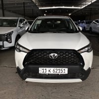 كورلا كروس 2025 عداد 11 الف كم المواصفات   فتحة  داخل مخمل اسود  تشغيل...