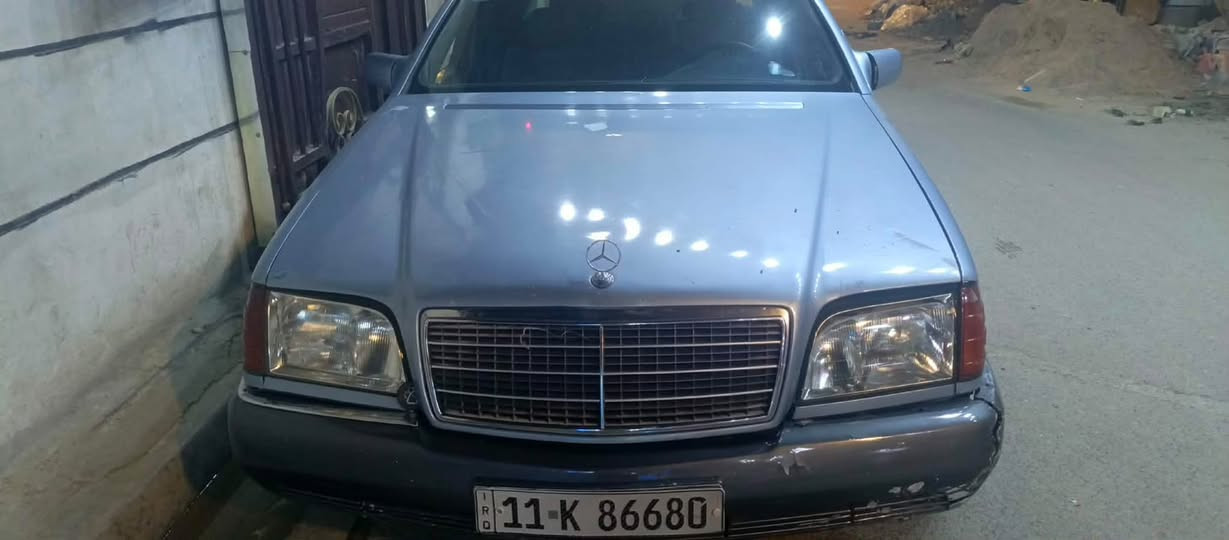 سلام عليكم مرخصه صاحب الكروب
مارسدس شبح موديل ٩٣ 

مكينه تابوت عدله V6

مصبوغه جماليه اثر جراد 

بدون حادث او قطره معجون 

رقم بغداد انكليزي 

سنويه لل ٣١ مصفره الف ماعليه

حداديه بجيس 

مكنيه شاده لبارحه جديده بعدهي بضمان 

كير جديد 

كهربائيات كله شغاله 

تبريد بس غاز طار من بلدت مكينه بس 

تخم تاير جديد 

غرفه نضيفه 

مابيه نقص خير من الله 

كله مسوي جديد سياره ع ايدي 

للبيع او مراوس سعره ٦٠ 

مكاني حله ناحيت نيل 

رقمي *********** وبي واتس
