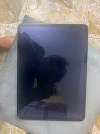 آيباد برو M2 • ١٢٨ • بطاريه ٩٠٪