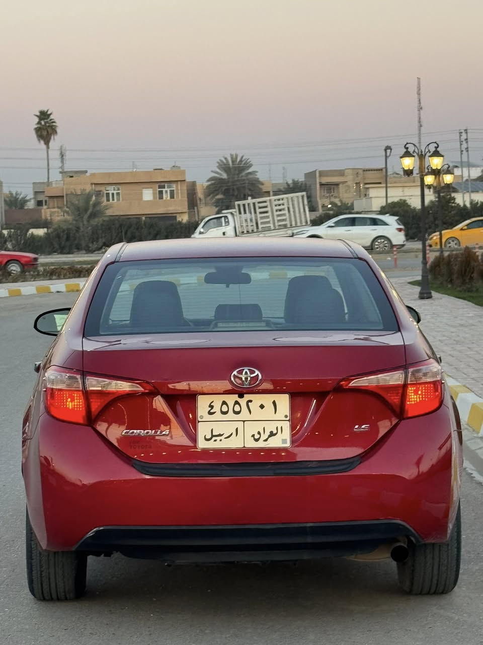 السلام عليكم .
كورلا موديل ٢٠١٨ LE 
كلين مابيها صبغ كفالة
بيها بارد حك شبر فقط 
محرك وكير كفالة
بدون دواخل وايرباك وشواصي سليمه
صدر جديد 
تايرات جدد

السياره احلى من الصور حيل

السعر 143
 وبيها مجال شي بسيط

العنوان : صلاح الدين تكريت
📞***********
