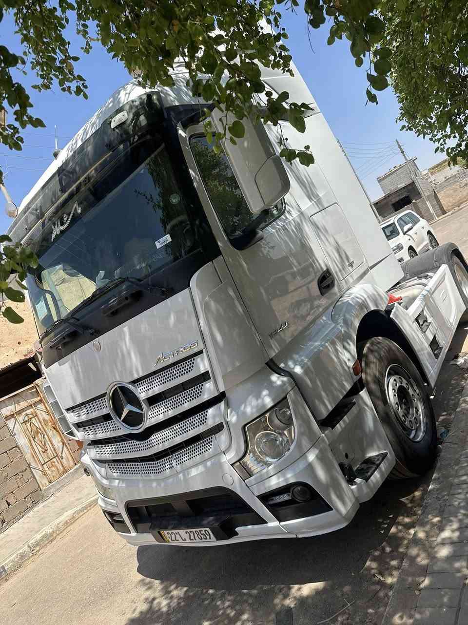 يا الله للبيع اومراوس  بسياره. زقيره مرسدس وحش مديل 16 سياره جديده وجاهزه مكينه كير شاصي. تخم تايرات راس معا عربانه  كوله بشرط. حجم المكينه 40  رقم اربيل سنويه  وهزه جديده سياره بسمي. تحويل او وكاله.  مكان السياره البصره. شعندك مراوس او نغد. تعال  للستفسار ع ر ههـ ***********تريد  كامله 310او. بس راس 270

