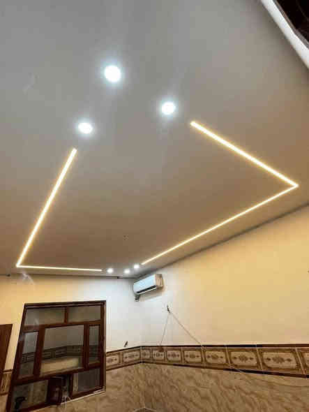 مستعدين لعمل كافه عمل ديكورات سقف مغربي وسقف ثانوي 
وكافة ديكورات داخلي وخارجي 
سعر متر مربع مع مواد وعمل ومعجون وصبغ ١٧ الف 
بدون صبغ ١١ الف عرض خاص 
فقط نستعمل مواد تركي وحديد 05 اصلي درجه اولى بشرط
ضمان عمل مد حياة 
*********** ديالى خانقين توله فروش خناقين
