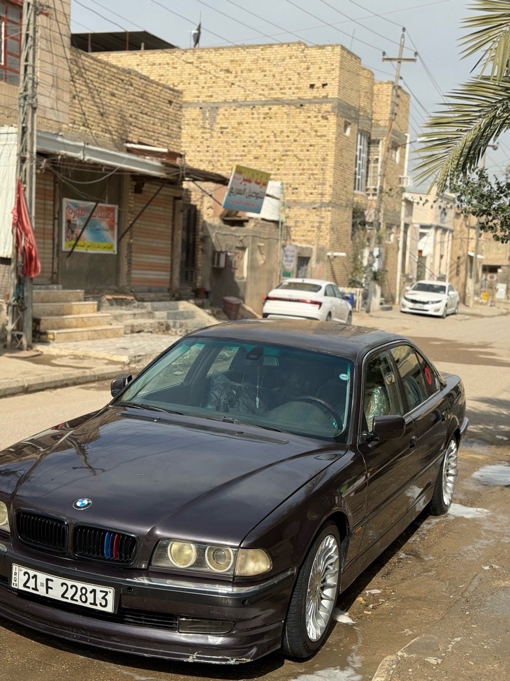 بيم خفاش 96محدث 2000
كفالة من ضربة ومن الخياس 
لون عنابي متغير يعني بليل ينشاف نيلي بنهار عنابي 
دواخل جلد كهربائي شغال كلة محرك 44هوى كير ومحرك بجيس ترايك لسليمانية السيارة بسمي تحويل ثاني يوم شاشة اندرويد كامرة تحكم لايتات تحكم مرايات جوانب امرايات كهربائي جنطة شفط بردة كهربائي كزوز رياضي ويل البينا تخم تاير جديد
السعر 80 وبيها مجال مكاني ناصرية مركز  
للتواصل 
***********