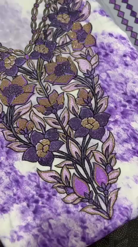 مخور حرير اندنوسي القطعه اربع امتار مشغولة ستراس وخيط حرير اصلي صدر وردن سعر الثطعه 27 الف الي تحب تحجز تراسلني خاص


**إذا كنت صاحب هذا الإعلان وتريد حذفه لأي سبب، رجاءا أرسل رسالة إلى الدعم الفني**