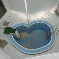 للإيجار – بيت مميز في المنصور / الداودي موقع استراتيجي قريب من الشارع ...