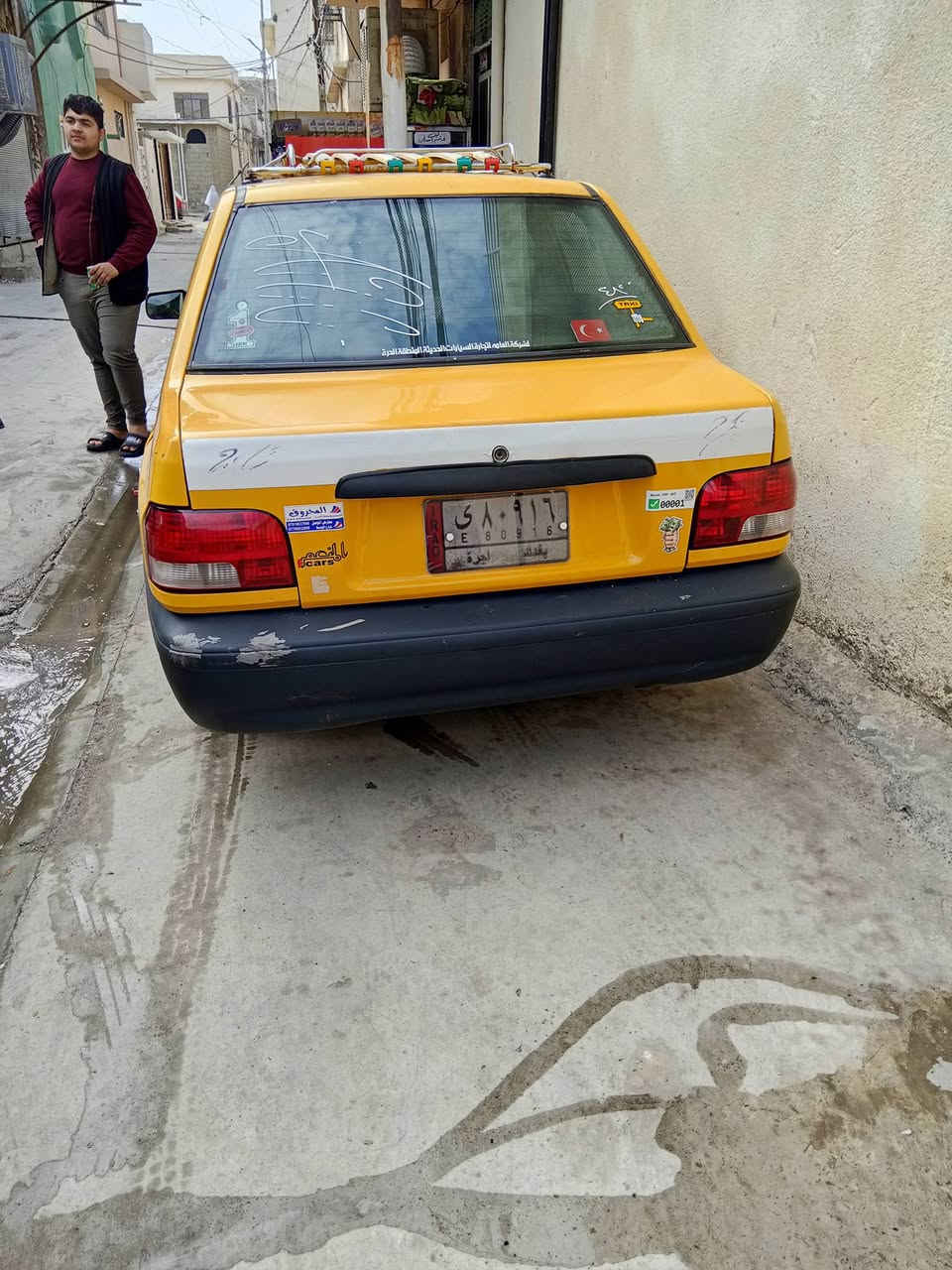 السلام عليكم سايبة موديل 2013هياء وغرامات صفر محرك نضيف طخم تايرات ولباقي كدام العين  شرط الوكالة ولتحويل السعر 27الاتصال على الارقام ***********/***********
