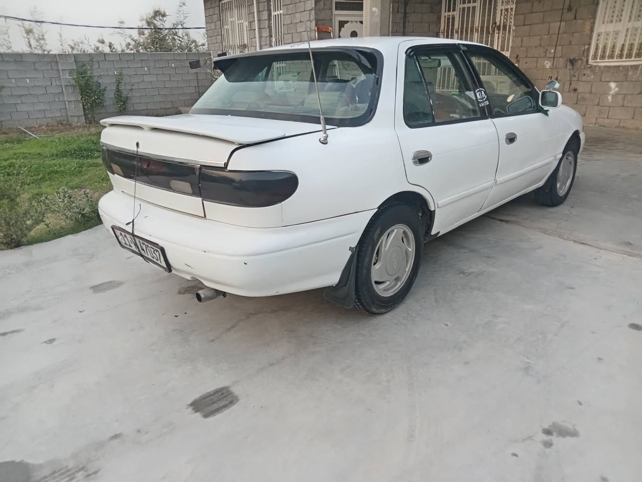 من رخصت الادمن للبيع كيا سيفيا ٩٥ رقم بغداد انكليزي محرك مفتوح كير عادي السياره جاهزه نقصه بس تبريد مصبوغه عام مكفوله من ضربه وكص سنويه جديده للاستفسار الاتصال على ***********مكاني واسط الزبيديه السعر ٣٥ ورقه
