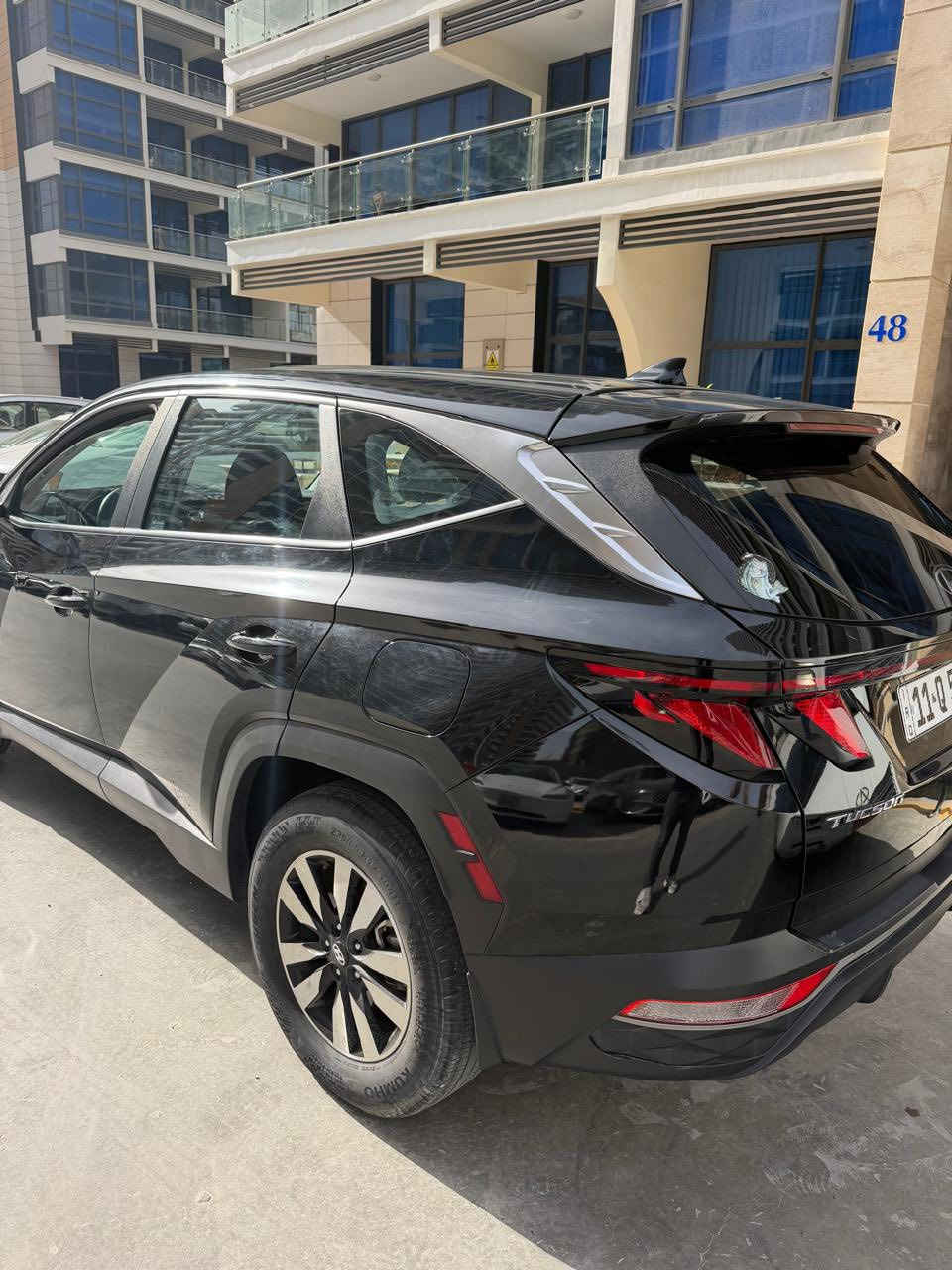 توسان 2023 أمريكي
شاشه كامره تحديد مسار نقط عمياء 
ماشيه 38 الف رقم بغداد باسمي 
مكفوله عدا البنيد مصلح باقي السياره كفاله كير مكينه شواصي لغد كله كفاله 
عنواني المنصور بوابه العراق 
سعرها 180 ورقه مجال بسيط فقط من تشوفها 
***********
