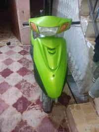 الكزز ياباني اصلي دراجه تخبل ونضيفه شوفت عينك محرك مامفتوح مابيه شي بس...