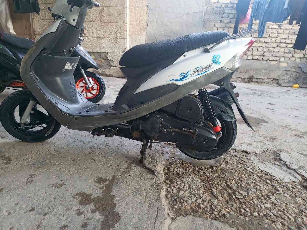 ماكس منغولي للبيع كهربائيات شغال سلف هندر السعر ٤٠٠الف و بي مجال قليل للشراي التواصل واتساب على الرقم *********** العنوان بغداد العبيدي
