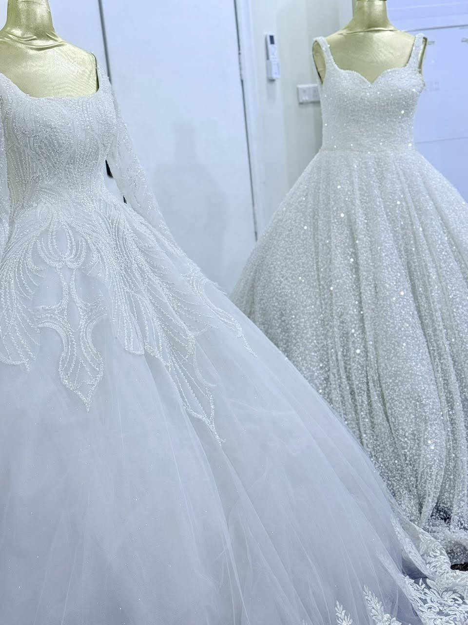 بدلات للبيع جدد اكو ابد مملبوس او اكو قليل ملبوس للاستفسار
***********
