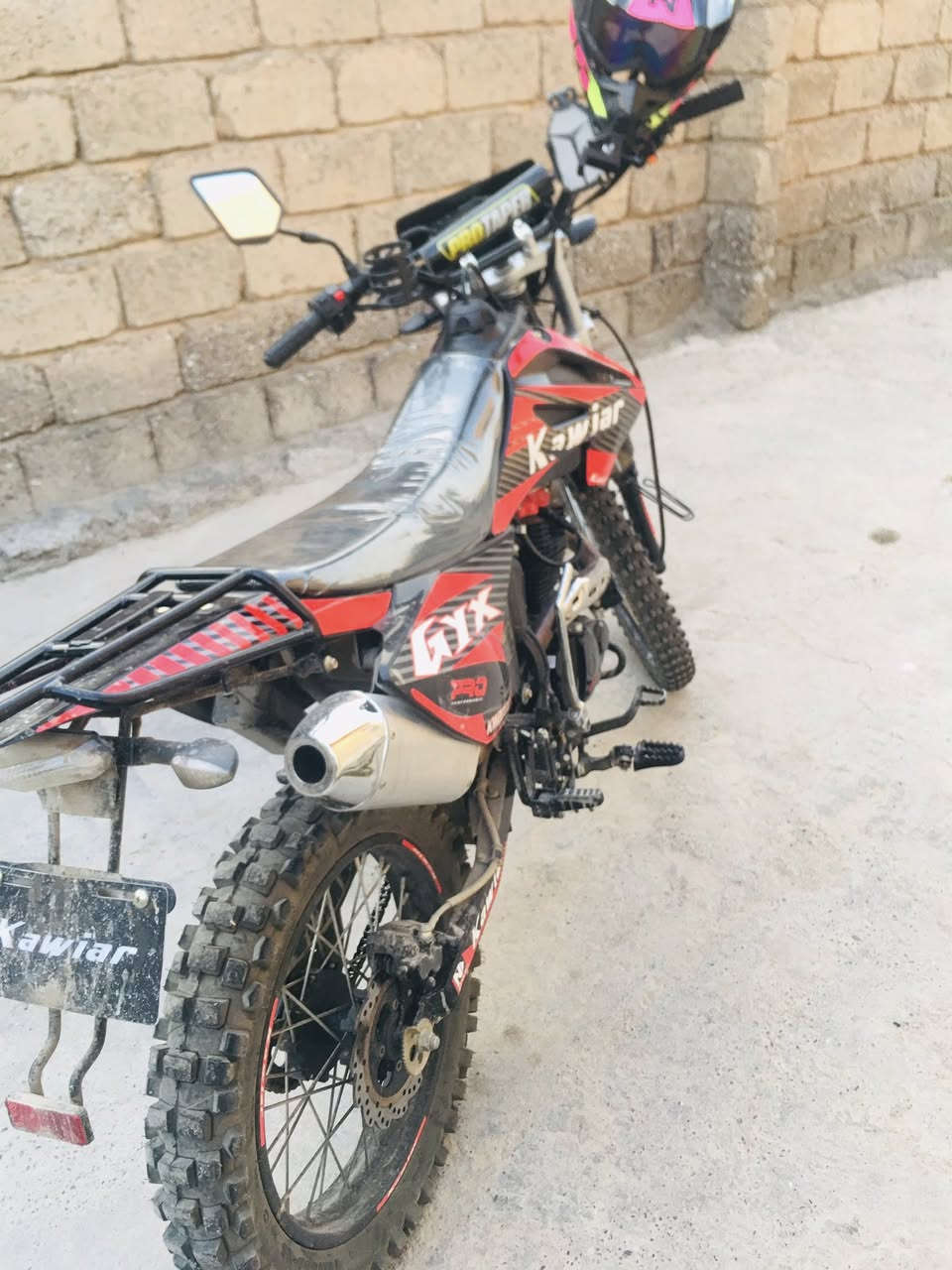 السلام عليكم ماطور قفاز للبيع اخو الزيرو بعدو بلايلون الشركه باب اول شرط وزن ثقيل  الايديات  صفط محرك نار مامضروب صبانه محرك 200 موديل 2026 انضف من الصوره ماطور ماعايزو برقي كلشي شقال السعر مليون و1200  وبي مجال للشراي مكاني كياره    مو شراي اعبر المنشور هاذه  رقمي ‭٠٧٧٠ ٣٥٧ ٩٤٦٣‬
