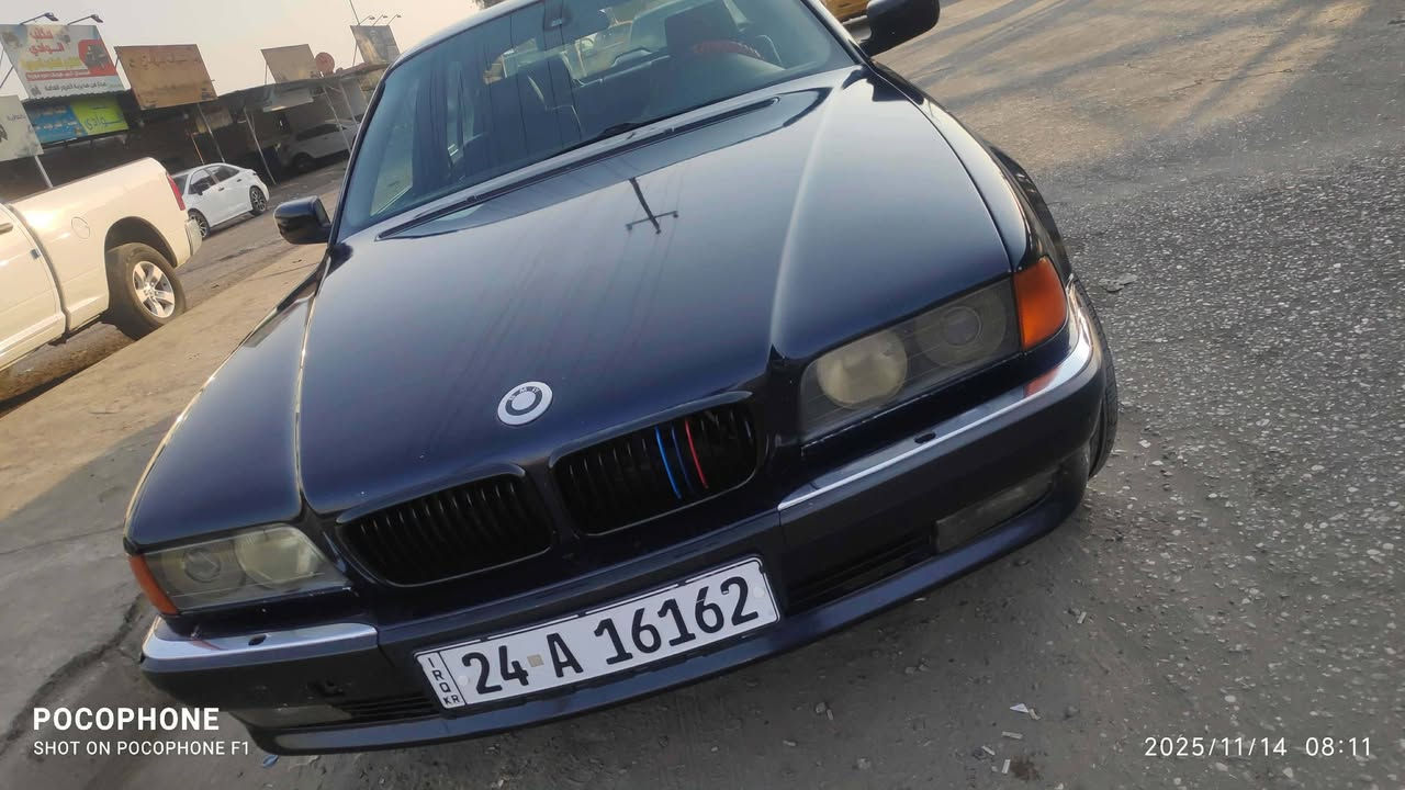 سنويا 2031
رقم جديد 
محرك  2800
كيرها نضيف 
تبريد شغال
موديل 1997
مصبوغه جماليه فقط 
داخل جلد كشنات  وحتى طخم تايرات جديد طخما نضيف صندوك شفط شغال 
حساس كم شفت يمكن ياينرادلو ونضيف يا تبديل فقط 
رقمي *********** بي واتس
***********

