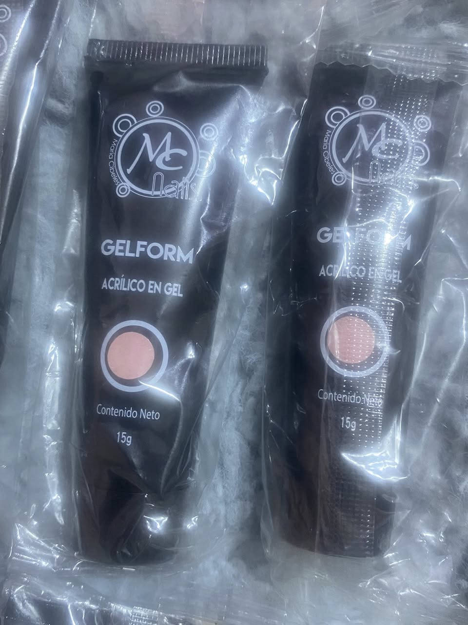 💅✨ مجموعة متكاملة لبناء وتمديد الأظافر بالبولي جيل (Poly Gel) ✨💅

فرصة مميزة لمحترفات التجميل وصاحبات صالونات الأظافر 👑
مجموعة احترافية كاملة تمنحك أظافر قوية، خفيفة، وطبيعية المظهر بكل سهولة 😍

📦 محتويات المجموعة:
🔹 26 أنبوب بولي جيل بألوان متنوعة
🔹 3 أكواب زجاجية لوضع سائل التشكيل أو الكحول
🔹 2 فرشاة احترافية لتوزيع وتشكيل الجل بدقة
🔹 جل لامع Diamond Poly Gel لإضافة لمسة براقة ✨

💎 مميزات البولي جيل:
✔️ سهل التشكيل والاستخدام
✔️ بدون روائح قوية
✔️ ثبات عالي يدوم لفترة طويلة
✔️ خفيف ومريح على الأظافر
✔️ مناسب للاستخدام المنزلي والصالونات

🔥 سعر قطعة العصارة فقط 5 آلاف بدل 6 آلاف 🔥
🎁 خصم خاص ومميز عند شراء الكمية بالكامل

🚚 خدمة توصيل لجميع المحافظات
📞 رقم الموبايل والواتساب: ***********

#بولي_جيل #PolyGel #أظافر #تمديد_الأظافر #مستلزمات_تجميل #صالونات #مكياج #اكريليك #جل_اظافر #مستلزمات_صالونات #توصيل_لكافة_المحافظات #عروض #تجميل #اظافر  #منصور 
 #نجف #موصل #کركوك #کربلاء #نينوى  #متابعين  #اربيل #العراق #بغداد #متابعة #متابعه  #عروض #الجميع #الكل #اكسبلور
