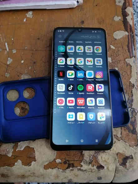 السلام عليكم جهاز للبيع ريملي سى 61 جهاز مكفول بلا ملحقات الذاكره 128 السعر 100 الشراي يتصل ***********
