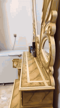 غرفة نوم نضيفه للبيع خشب عراقي 07715178311 عامر أبو مريم العنوان بغداد...