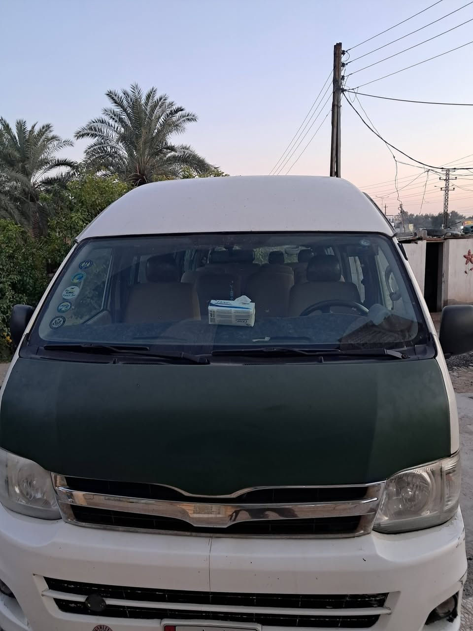 السلام عليكم هايسه ٢٠٠٩ بيهه مكانات كلش قليله صبغ هلال مال باب الصدر و بربع الاخير شبر الباقي كفاله سياره خير من الله رقم بغداد شرط التحويل تخم تاير برجستون دوشمه نضيفه باب كهربائي منضومه غاز السعر(٢١٠) وبيه مجال قليل اي استفسار اتصل ع هاذ الرقم 
***********
