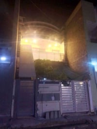 دار للبيع مساحه 100متر  طابقين كامل كل ملحقاته لعنوان لخطيب الزراعي  ي...