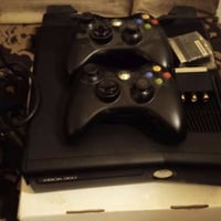 اكس بكس نضيف بي اكثر من ٥٠ لعبه سعره ١٥٠ للستفسار الاتصال على الرقم ٠٧...