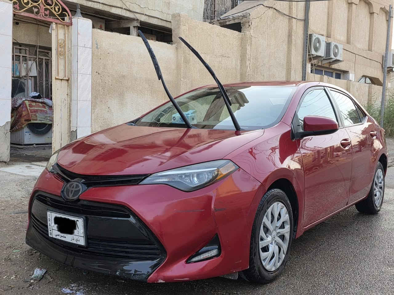 ‎للبيع: تويوتا كورولا 2018 LE (وارد أمريكي) 
هزه وفحص جديد رقم دولي صوره قبل تبديل الرقم 
حادث جاملغ و دعاميه دواخل نظيفه 
سياره بيبان جارده بدون اي ضربات 
📌 المواصفات :
‎ الموديل:  2018
‎ الفئة: LE (وارد أمريكي
‎ المحرك: 1.8 لتر (اقتصادي جداً في استهلاك الوقود)
‎ المسافة المقطوعة: [: 50 ألف ميل]
‎ اللون الخارجي: [احمر]
‎ مكيف هواء ثلج (معروفة تكييف التويوتا).
‎ نظام توفير الوقود (ECO).
‎🛠️ حالة السيارة:
‎ المحرك والكير: بحالة الوكالة (شرط الفحص).
 الشاصي: [سليم وممتاز ].
السعر المطلوب: [125 ورقه]
المكان ناصريه مركز


**إذا كنت صاحب هذا الإعلان وتريد حذفه لأي سبب، رجاءا أرسل رسالة إلى الدعم الفني**