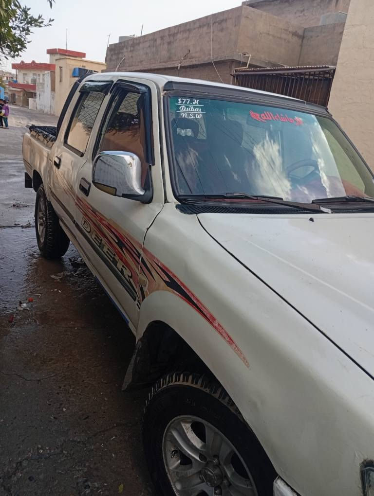 دێر2009🌿🌿
ماشاللەپێشەکی سەیارەکە هی بن خۆمەو هی معرزنیە🌿🌿
تاقم پێش ودوای کامل تازەدامگرتوە🌿🌿
کارەبایم هەمووچاکردووە🌿🌿
گێرو ئەکسل وداروبەردی بەشەرت🌿🌿
مەکینەی تۆزەبوخارەکی هەیە🌿🌿
چوارتایەی لۆک لۆکم تازەلۆبەستووە🌿🌿
ڕقم هەولێرە بەناوی شەریکەیەبەناوناکرێ🌿🌿
40وەرقەومەجالێکێ برایانە🌿🌿
بەسفرۆشتن گۆرینەوەناکەم
***********ڤایبەر🌿واتساب🌿 كويسينجاك, أربيل
