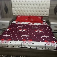 غرفة نوم تركية • ٩ قطع • ميز تواليت ناقص