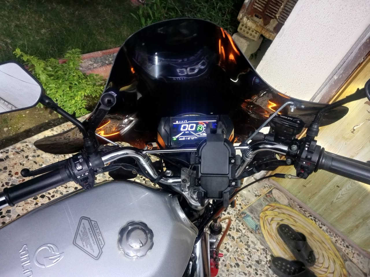 ياالله السلام عليكم سونك ايراني موديل 24 خمسه كير دراجه احلا من الصور ممفتوح بيها برغي بلاديه ونضيفه من كل نواحي زوج تايرات جبلي شادلها محرك ناعم شرط شلعه ومعدل اوراق جاهزه سعرها 800وبيها مجال حك جيه مكاني بغداد حي الجهاد ‏‪***********‬‏
