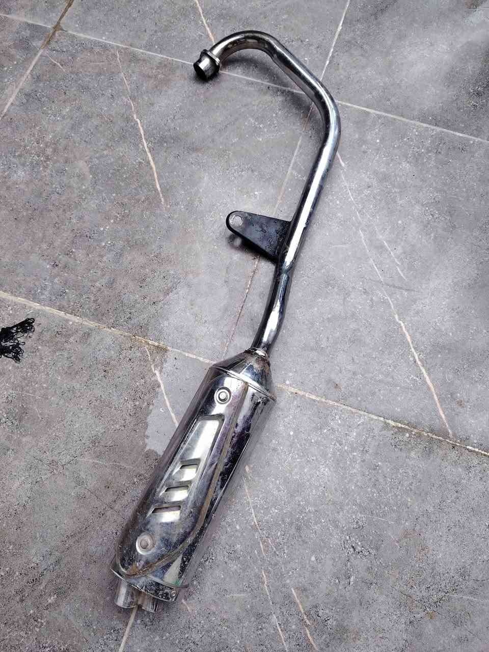 غراض الدراجه البيع تانكي وصلنصه جديد كل عيب ما بيهن ***********
