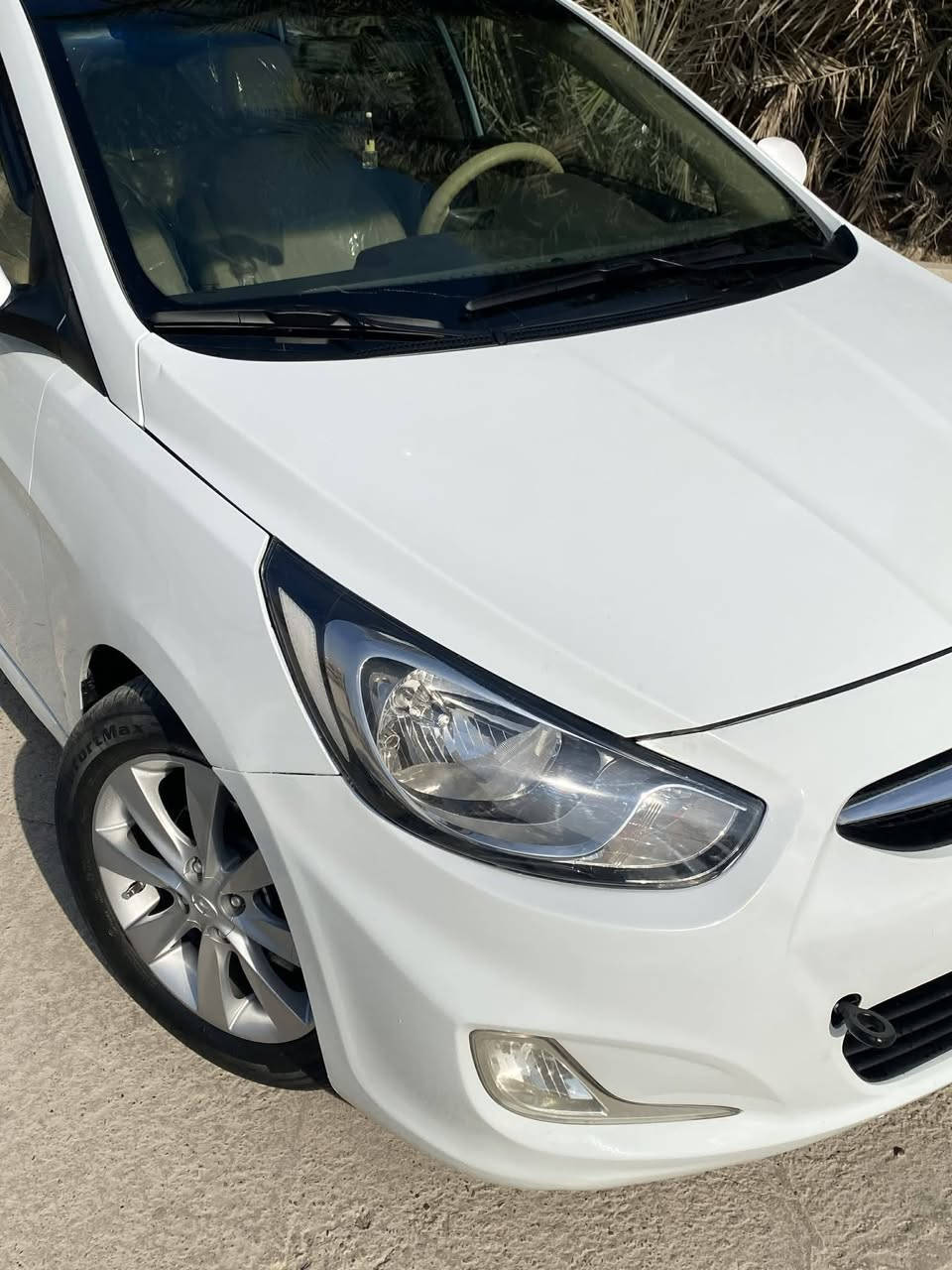 اكسنت خليجي فول مواصفات رقم اربيل سنويه جديده حجم المحرك 1600 دوش المرغوب شرط  ..سلايت..اشاير بالمري..اربعه دسك..بلوتوث حاكيه..محرك بالكارتون مامفتوح شرط بلا صرف وبدون نغخ..طخم تايرات وباتري وكهربائيات جديده..بيها صبغ شويه من الباب الخلفي وداير الجاملو..السعر 104 العنوان موصل الايسر حي البعث تقاطع الجسر الرابع قرب حلويات الذهبي...*********** يوجد واتساب بالرقم..
