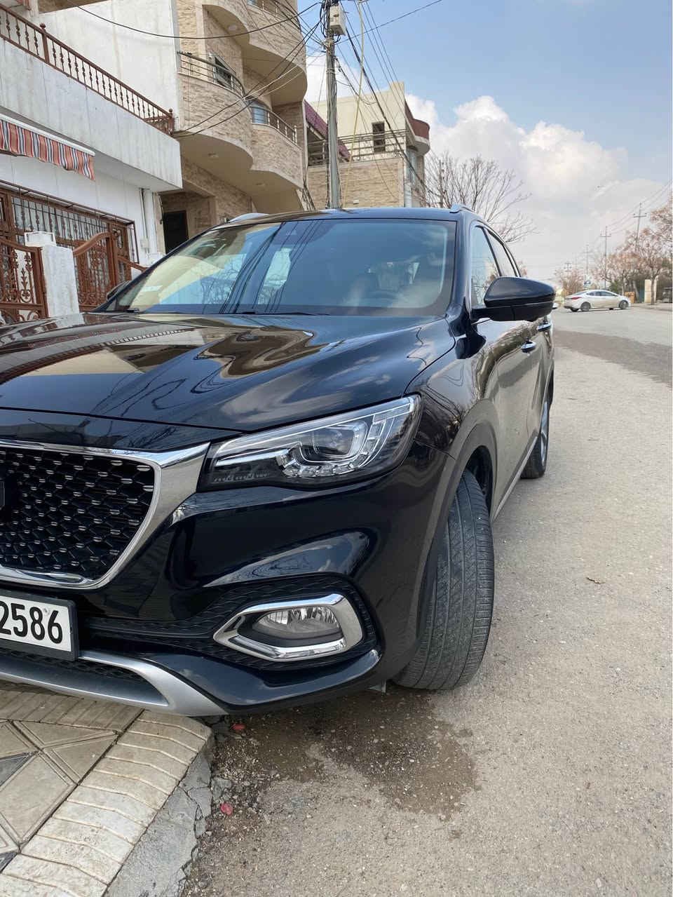 ام ج HS مەکینە گەورە ٢٠ تۆر  مودیلی ٢٠٢٢ فول فول موسەفات بە دوای نەقسی موسەفات مەگەری ٣٢ کم رۆشتوە زەمانی تاوەکو ٢٠٢٨ گیر ومەکینە وکارەبایی تەنها دەرگای دوای سایەق ساردی هەیە یەک دەستە نرخی ١٤٢ گەلا  بۆ پەیوەندی *********** سلیمانی السليمانية, العراق
