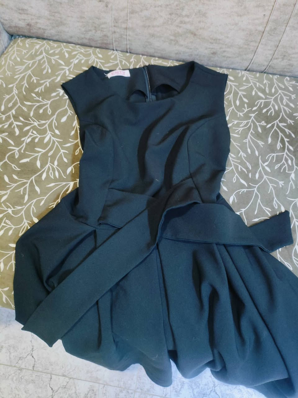 ملابس تلبس ققياس 42 44 للبيع الي تريدهن تقيم وتاخذ مملبوس


**إذا كنت صاحب هذا الإعلان وتريد حذفه لأي سبب، رجاءا أرسل رسالة إلى الدعم الفني**