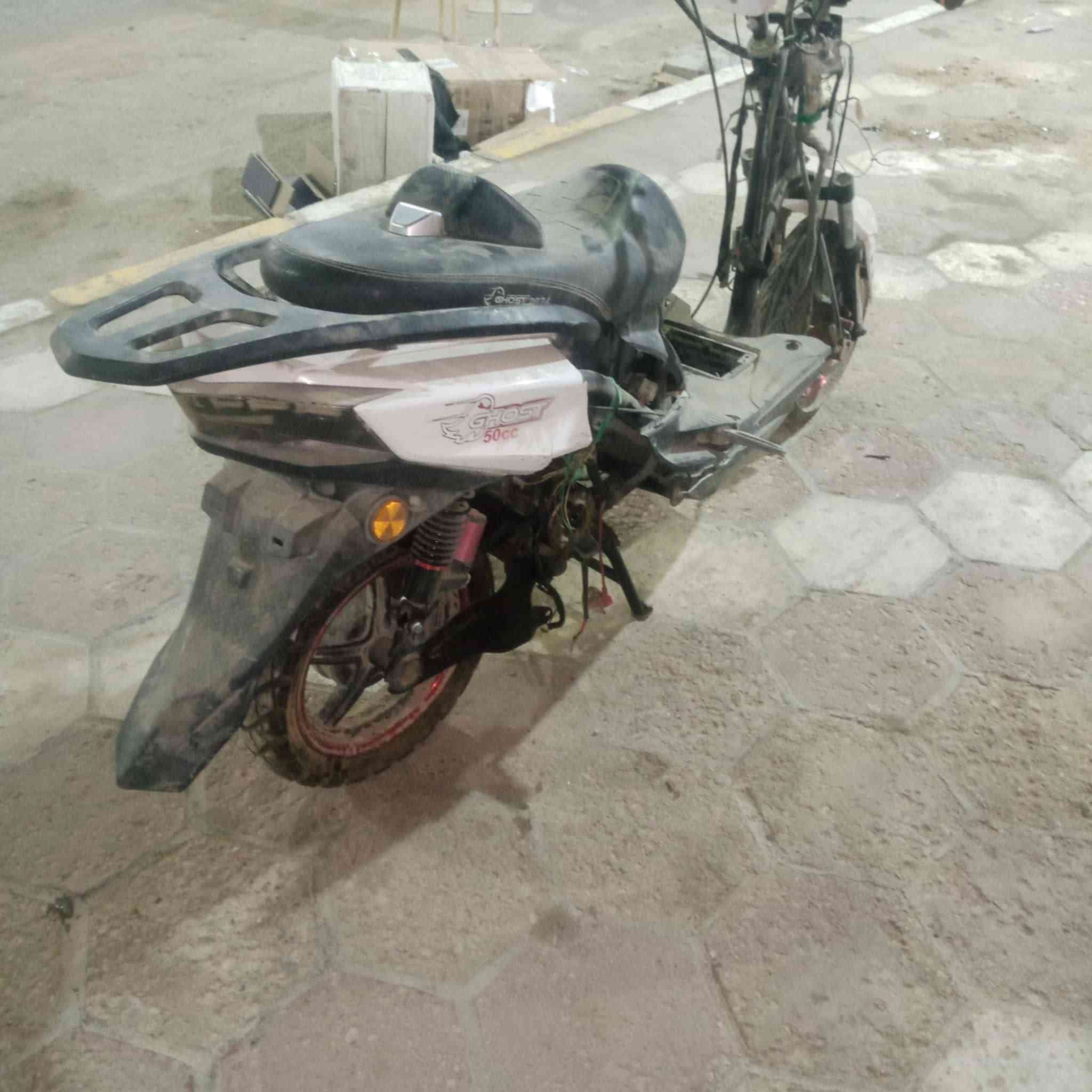 دراجه ماكس مناسبه كوم حديد ***********
