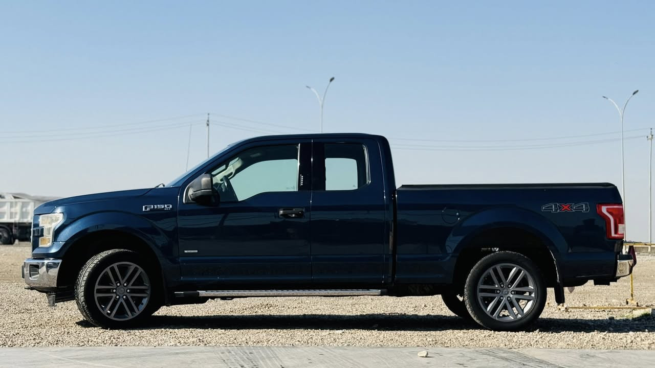 السلام عليكم 
فور F150 
مواصفات XLT 
باب قصير 
محرك 6 V ايكو باست 
دفع رباعي 4*4 
دبل اكسل 
3 انظمه قيادة 
كامرة خلفيه 
مانع تزحلق 
غطاء بدي 
وباقي المواصفات معروفه 
السيارة جاهزة من كل التفاصيل كير مكينه صدر اكسل كله مكفول 
السيارة احلى من الصور 
رقم اربيل هزة وسنويه ورقم جديد 
صور الحادث مرفقه 
السعر 180 وبيها مجال للطيبين 
رقم الهاتف *********** 
العنوان ديالى بعقوبه
