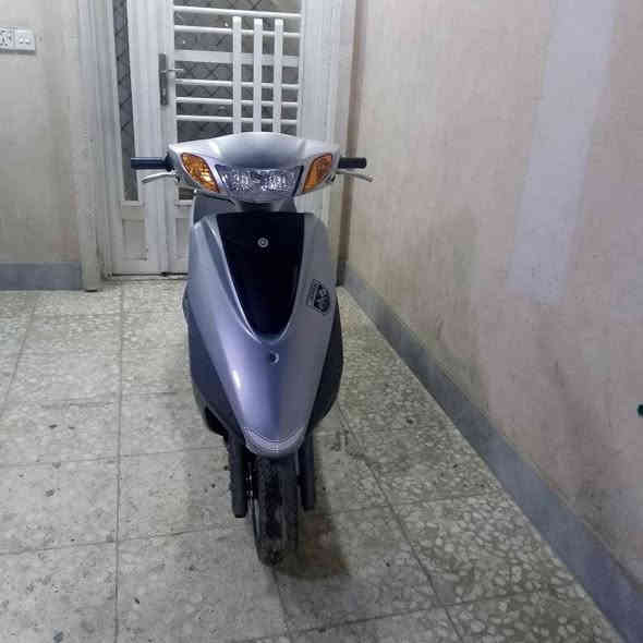 دراجه بريز ابلاديه كلها مختمه ختم مكفوله مكينتها حيل ناعمه سلف هندر كهربائيات كلها شغاله اوراقها كامله السعر 600 العنوان الشعب التلفون ***********
