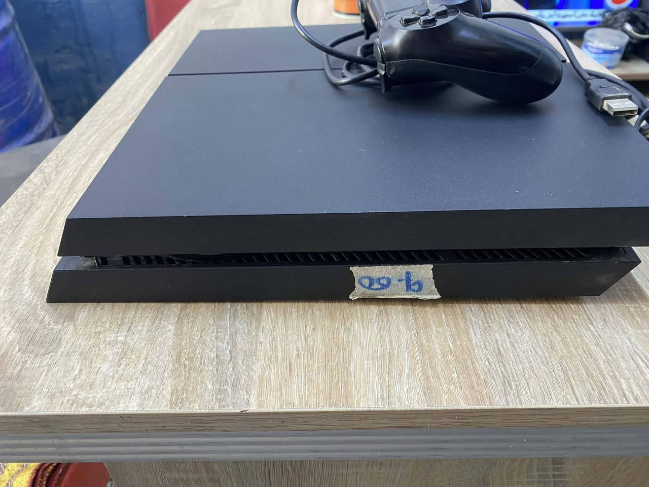 السلام عليكم بلي ٤ فات جديد لوك بدون تصليح مهكر باب اول اخذته من سرمد جادرية (محل حجي ثابت) ٣٠٠ وبي مجال للاتصال *********** العنوان الدورة
