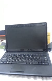 لابتوب • للبيع • الكترونيات