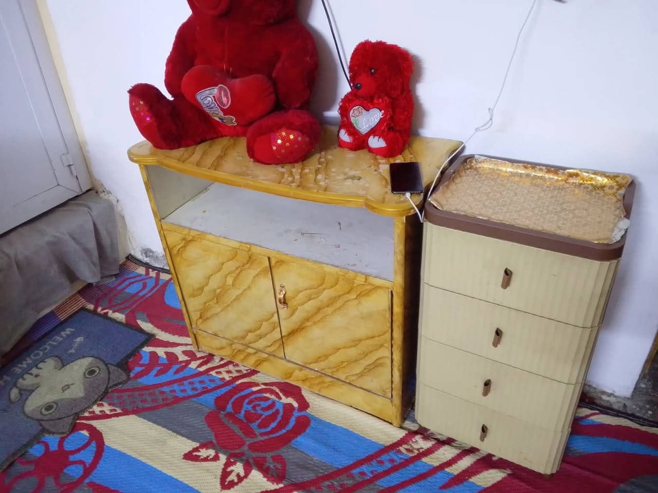 غرفه نوم للبيع بغداد مدينه الصدر سعر 700الف ***********
خابرني وتدال بغداد مدينه الصدر ام الكبر والغزلان شارع الضغط قرب طفران الزهراء
